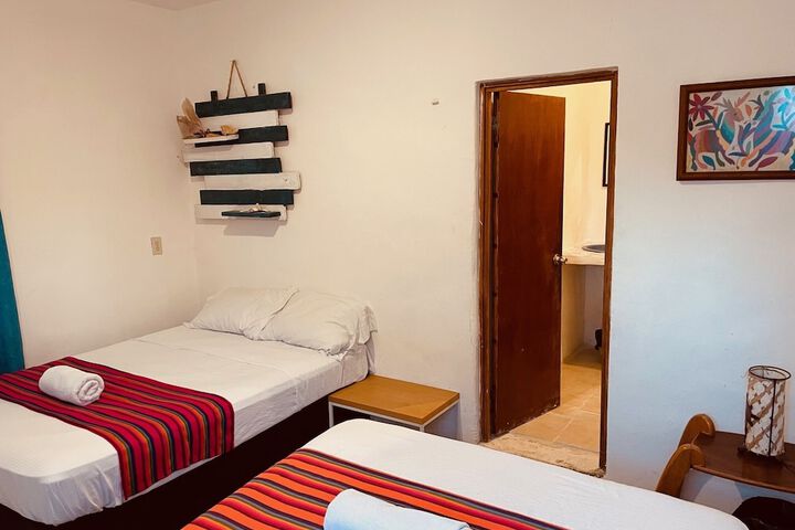 Room 7 of 25