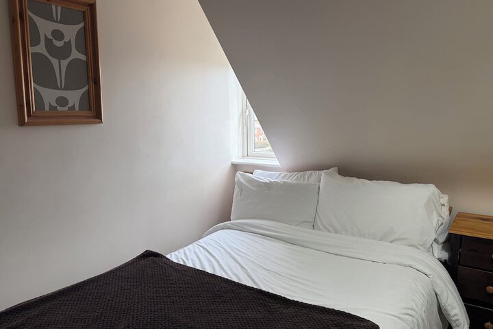 Room 18 of 48