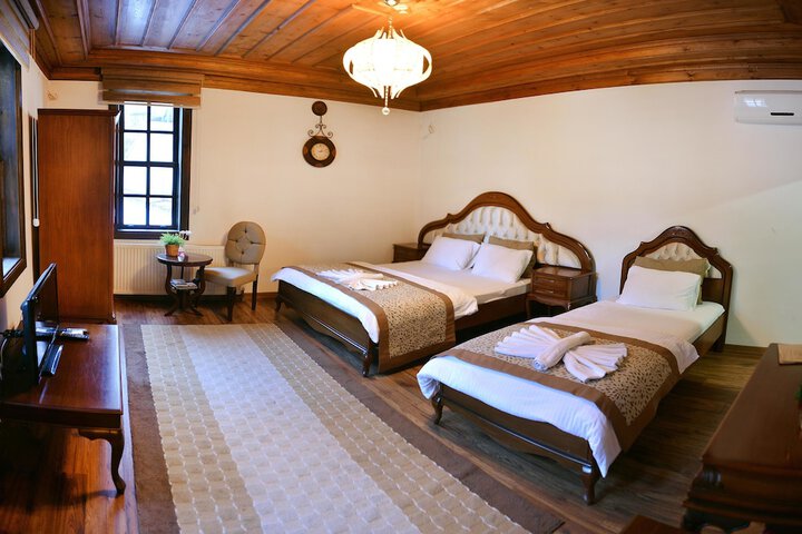 Room 7 of 53