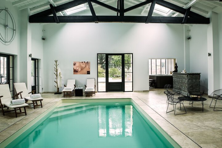 Pool 47 of 89