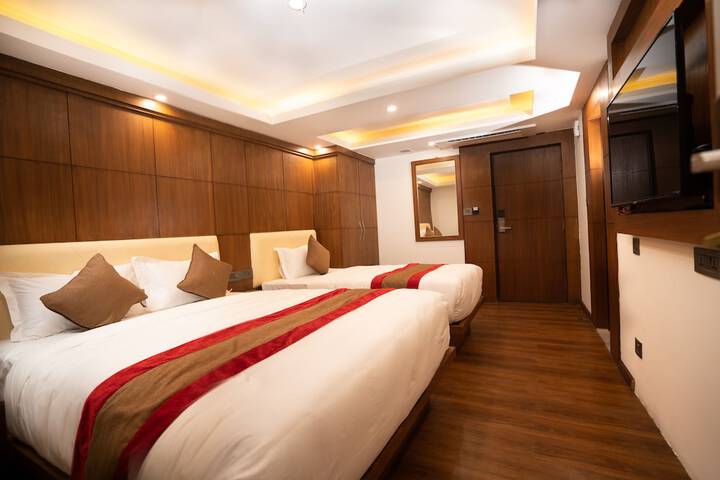 Room 17 of 105
