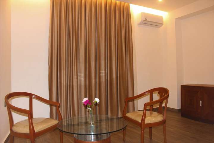 Room 21 of 57