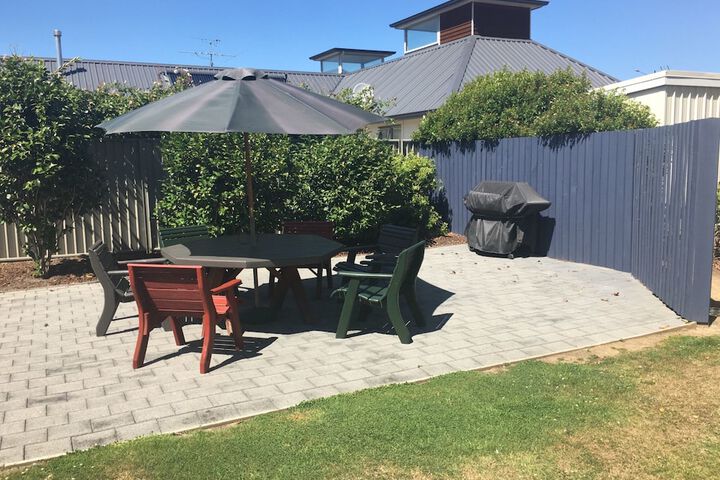 BBQ/picnic area