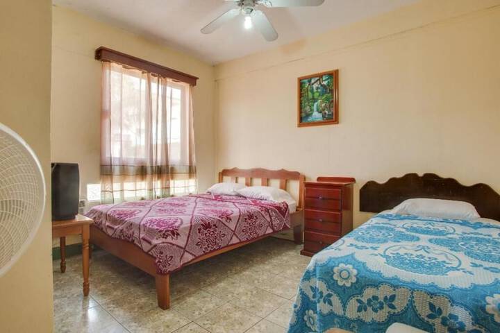 Room 14 of 87