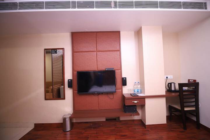Room 8 of 46