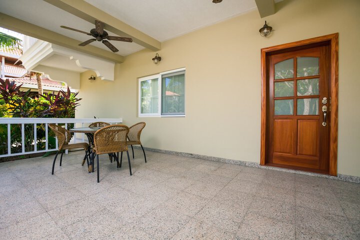 Terrace/Patio 20 of 25