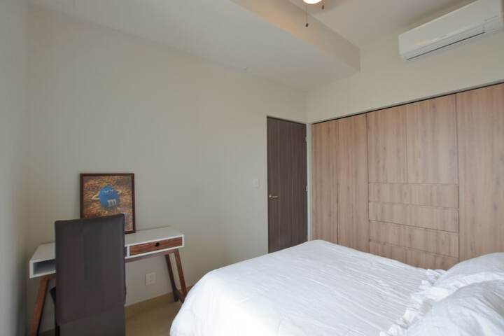 Room 30 of 126
