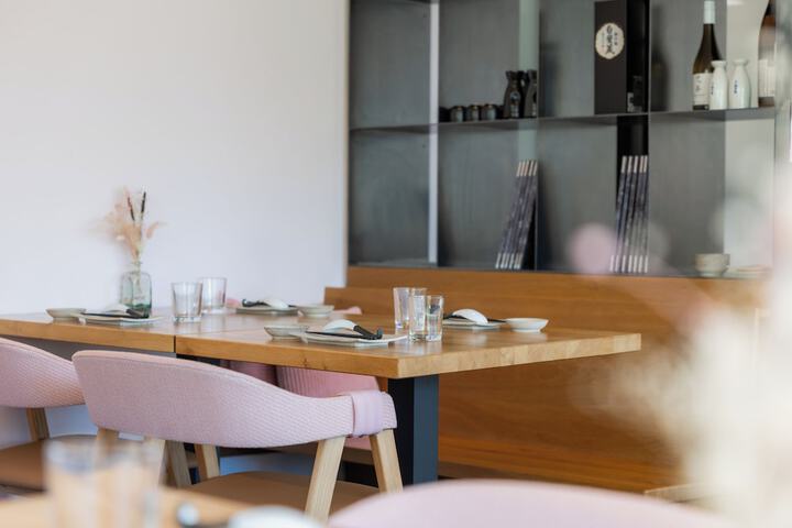 Dining 104 of 113
