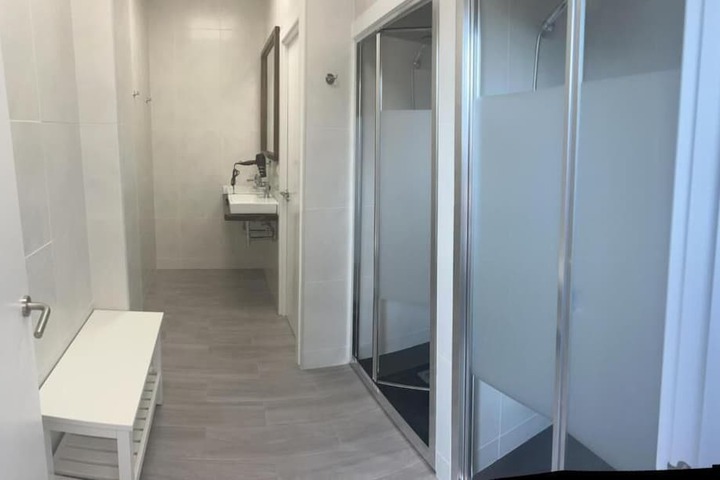 Room 8 of 14