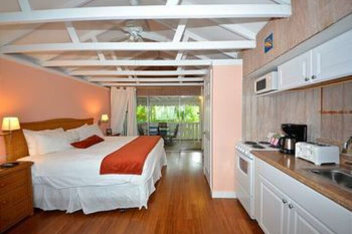 Room 18 of 40