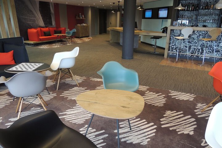 Hotel Interior 7 of 64