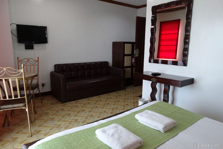 Room 23 of 46