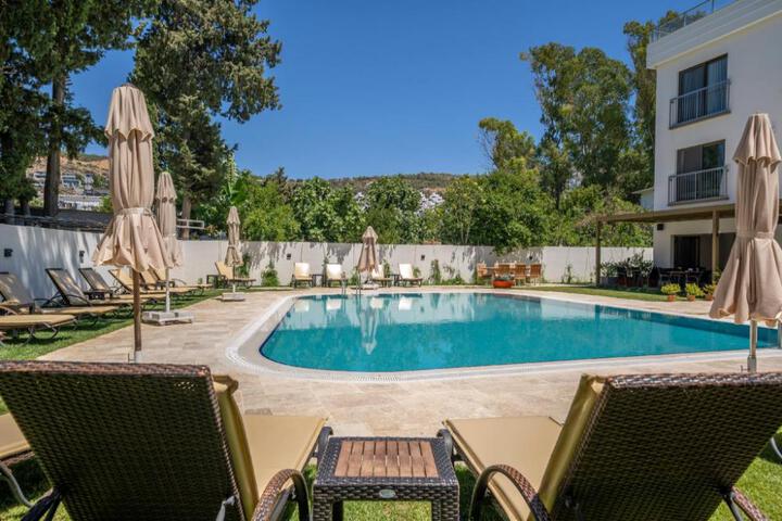 OLIVE TREE HOTEL