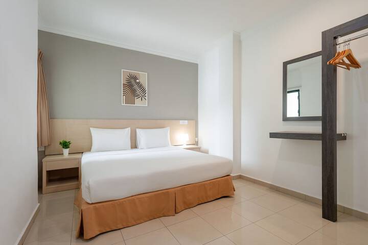 Room 14 of 74