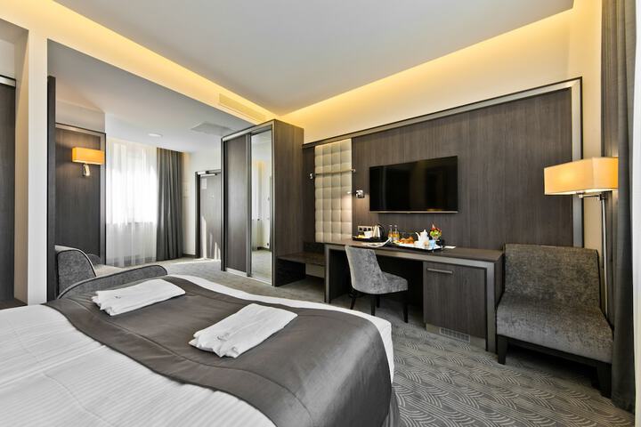 Room 22 of 70
