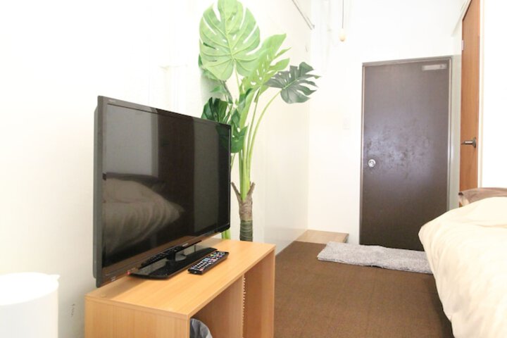Room 37 of 58