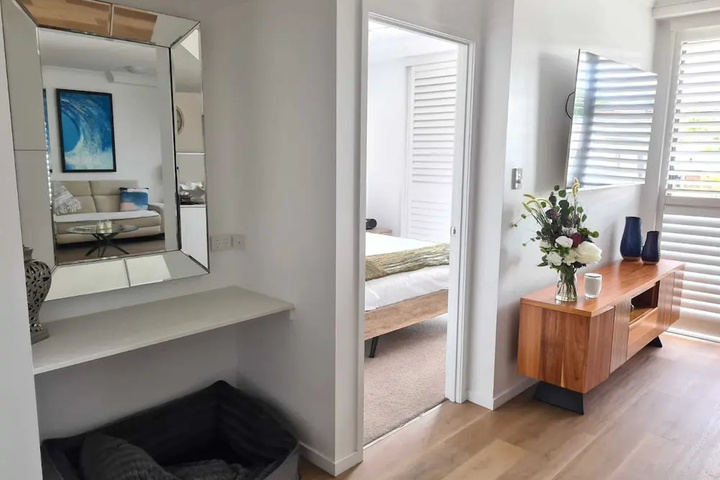 Room 2 of 15