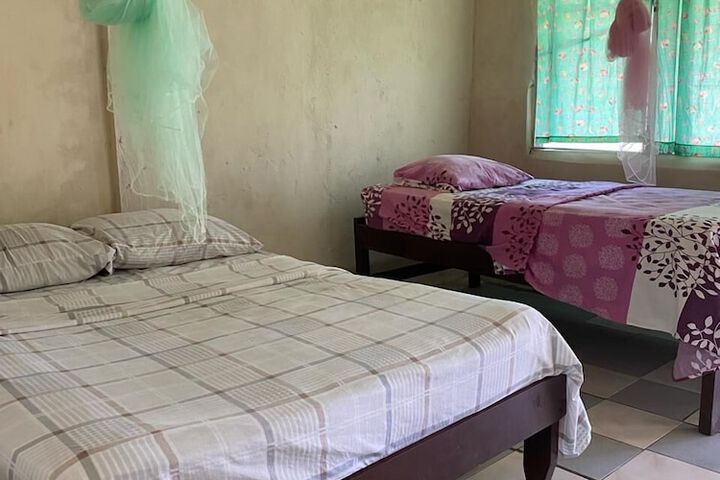 Room 5 of 23
