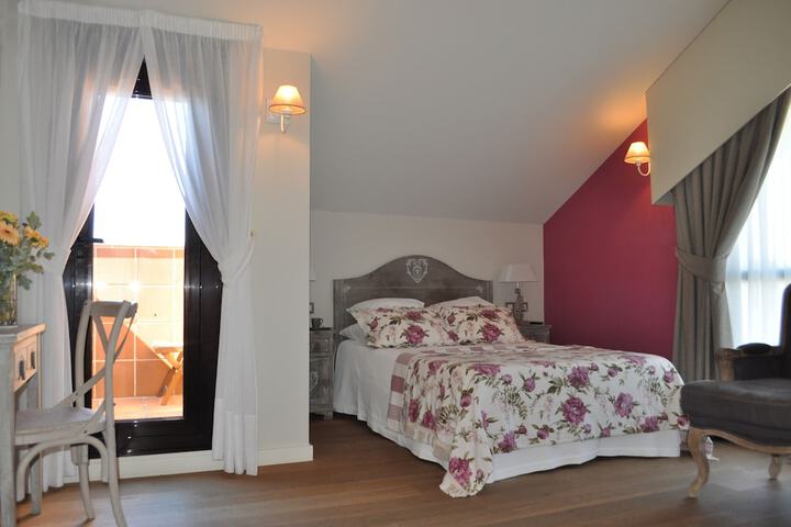 Room 10 of 34