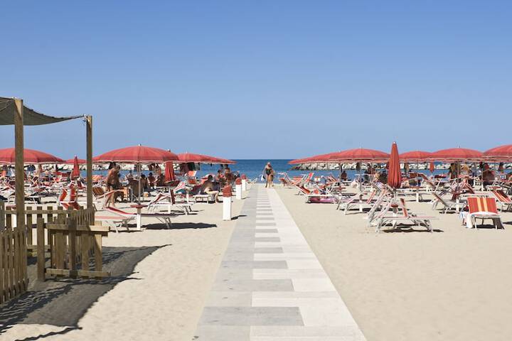 Beach 68 of 75