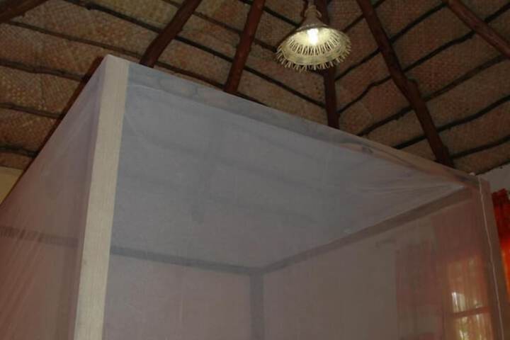 Room 7 of 35