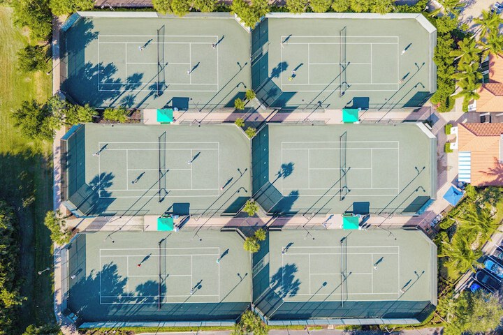 Tennis court
