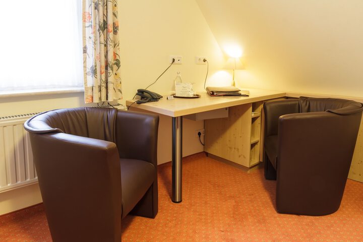 Room 15 of 56
