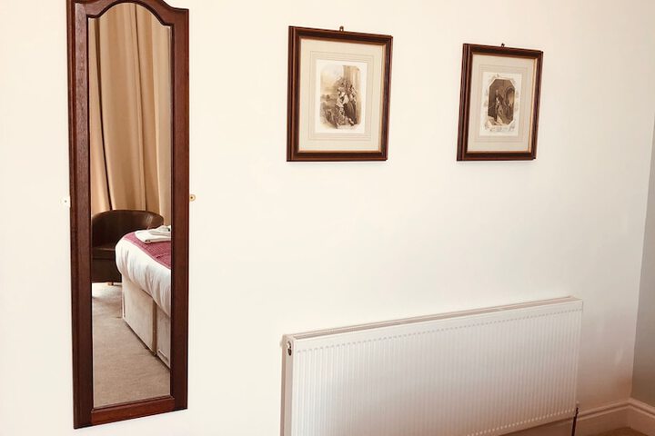 Room 14 of 69