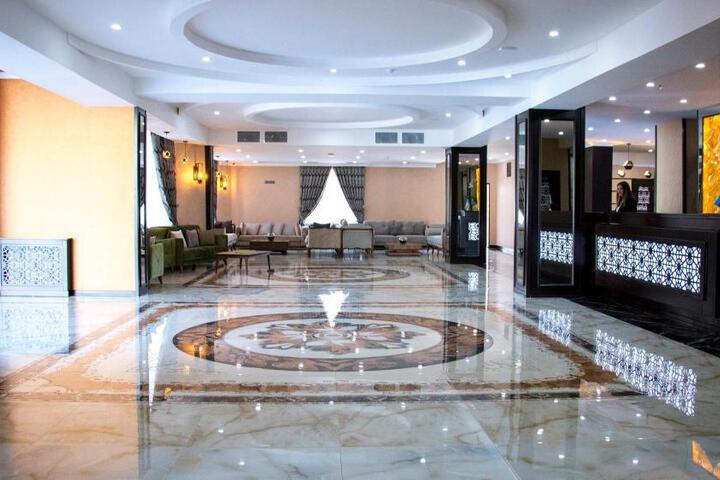 CORNICHE HOTEL BAKU