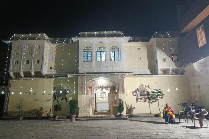 Dhabhai Haveli- a Heritage stay Samode