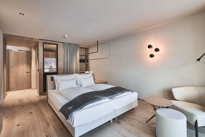 Room 19 of 82