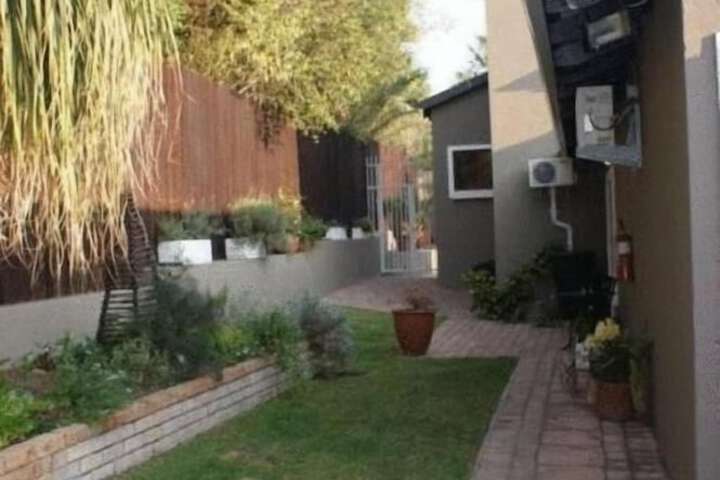 Property Grounds 23 of 27
