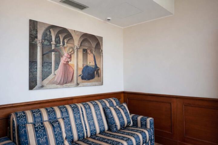 Room 75 of 105