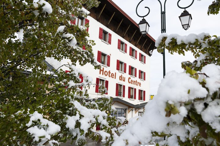 Hotel 32 of 33
