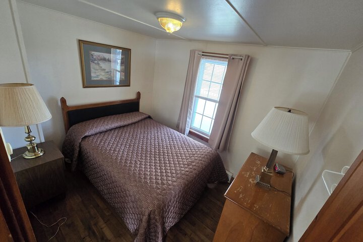 Room 36 of 123