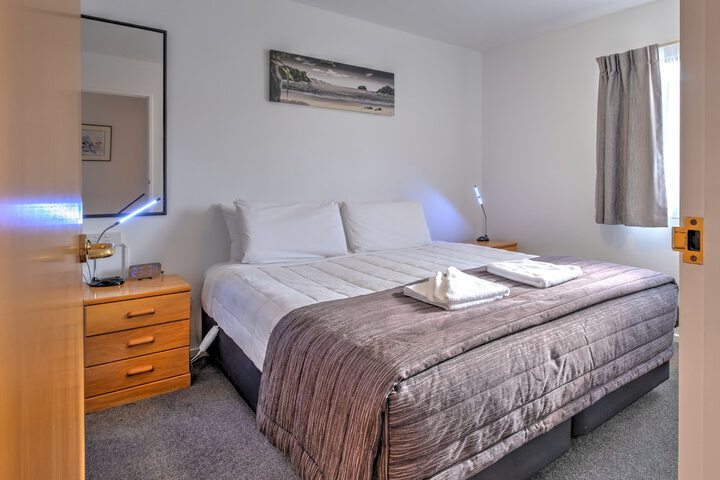 Room 12 of 50