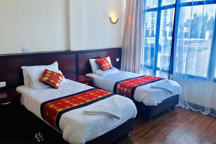Room 3 of 18