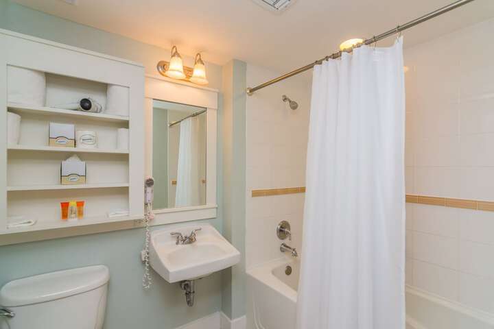 Room 219 of 270