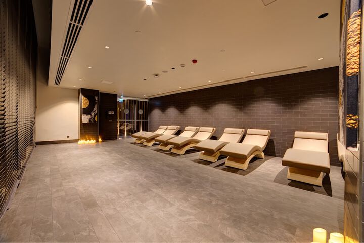 Lounge 60 of 66