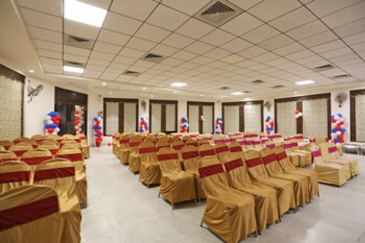 Ballroom/Hall 2 of 23