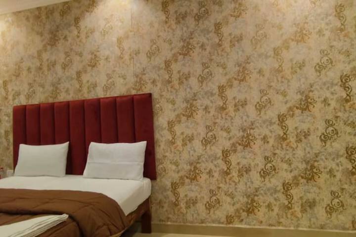 Room 7 of 41