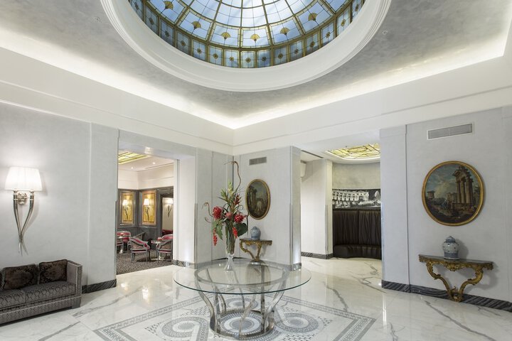Ballroom/Hall 63 of 71