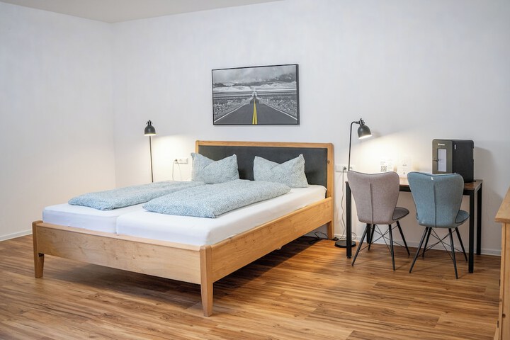 Room 71 of 202