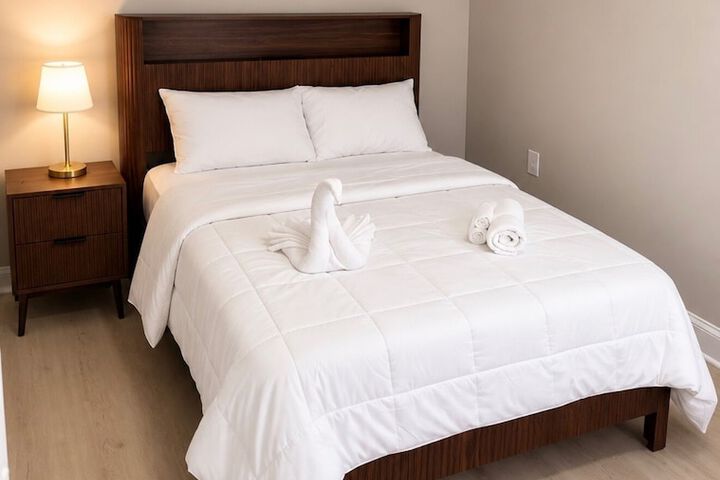 Room 4 of 26