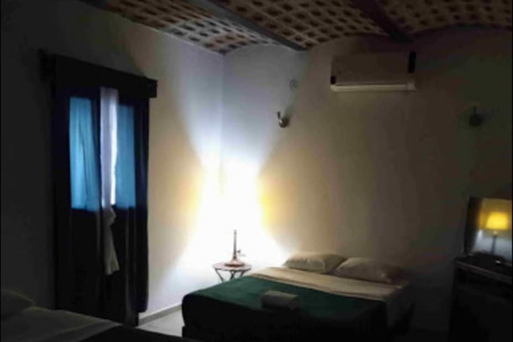 Room 2 of 9