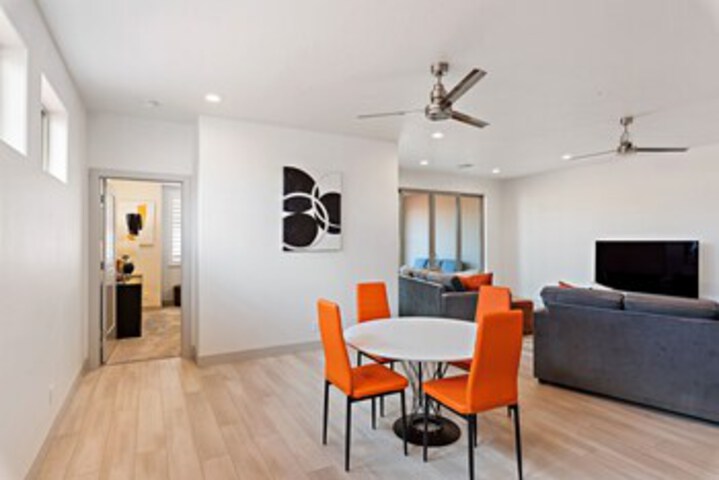Room 13 of 50