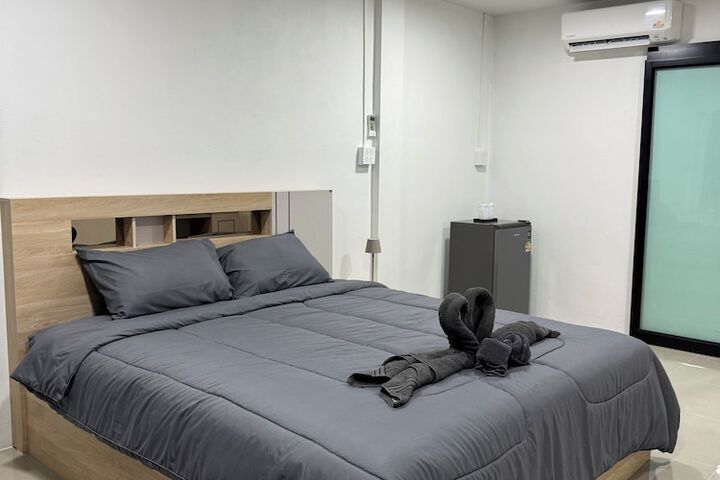 Room 27 of 56