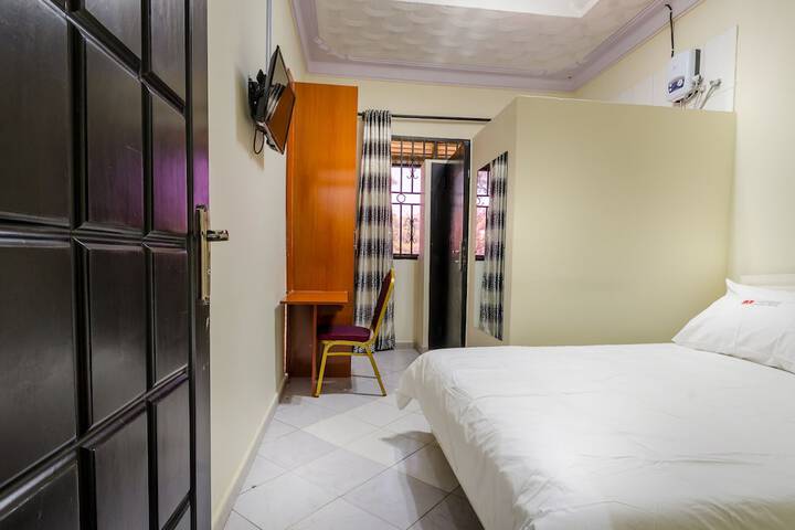 Room 36 of 69