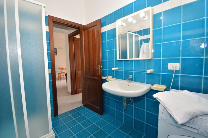 Room 20 of 29