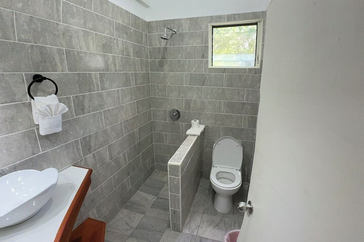 Room 30 of 41